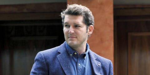 Clothing, Collar, Sleeve, Chin, Coat, Outerwear, Dress shirt, Jaw, Blazer, Street fashion, Clothing, Collar, Sleeve, Chin, Coat, Outerwear, Dress shirt, Jaw, Blazer, Street fashion,