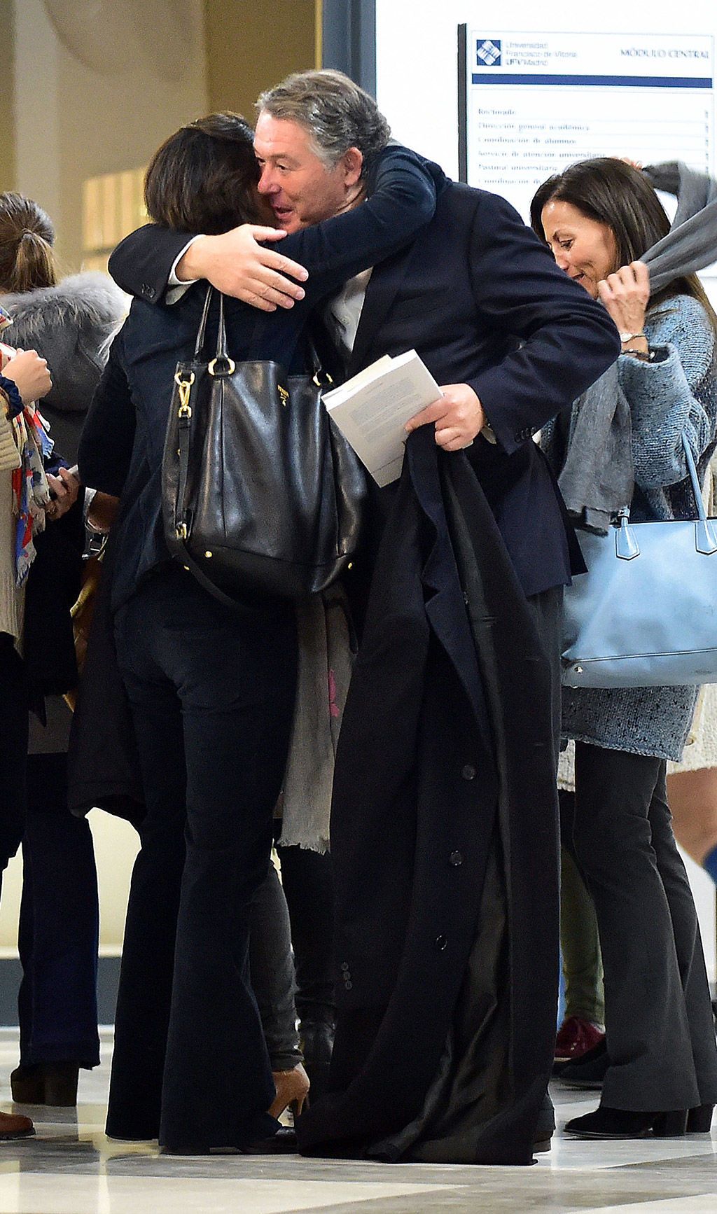 Trousers, Outerwear, Bag, Style, Interaction, Luggage and bags, Fashion, Street fashion, Jacket, Handbag, 