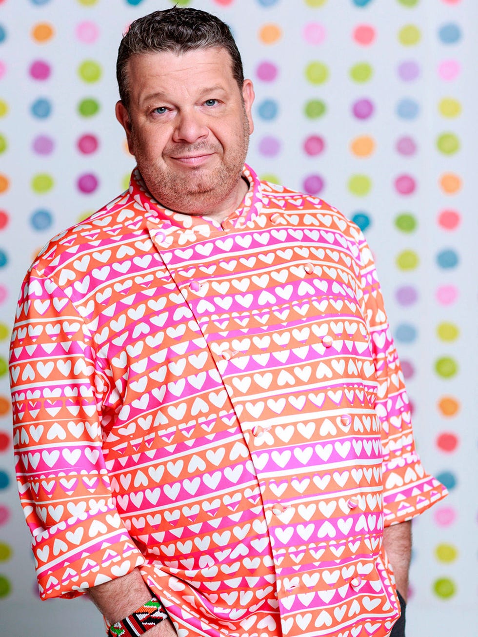 Sleeve, Forehead, Pattern, Pink, Magenta, Neck, Wrist, Bracelet, Chest, Design, 