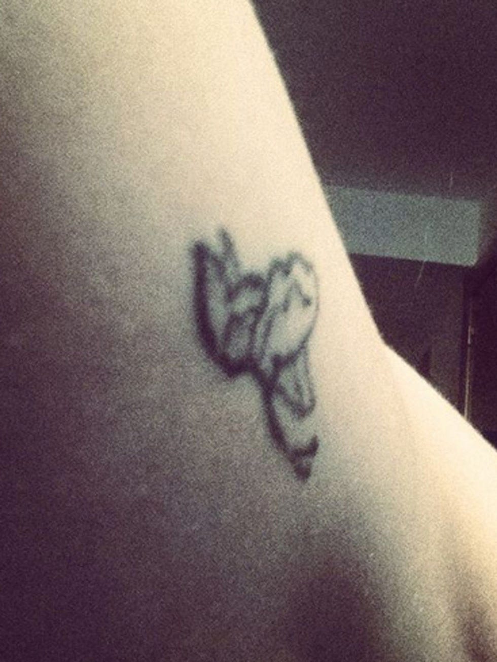 Finger, Wrist, Tattoo, Gesture, Thumb, Temporary tattoo, 