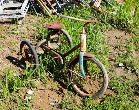 Bicycle tire, Tire, Bicycle wheel rim, Bicycle wheel, Bicycle fork, Bicycle accessory, Rim, Bicycle, Spoke, Bicycle frame, 