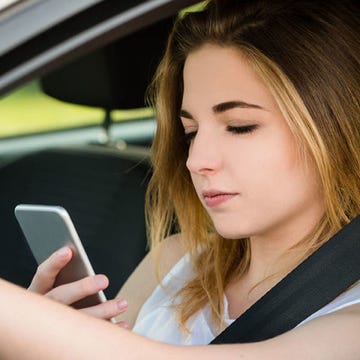 Finger, Mobile phone, Hand, Portable communications device, Smartphone, Communication Device, Mobile device, Eyelash, Telephony, Telephone, 