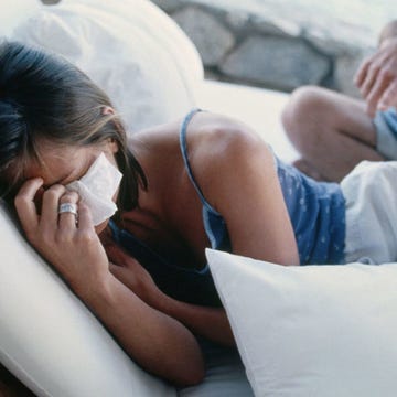 Comfort, Human leg, Elbow, Wrist, Knee, Barefoot, Hearing, Foot, Nap, Ankle, 