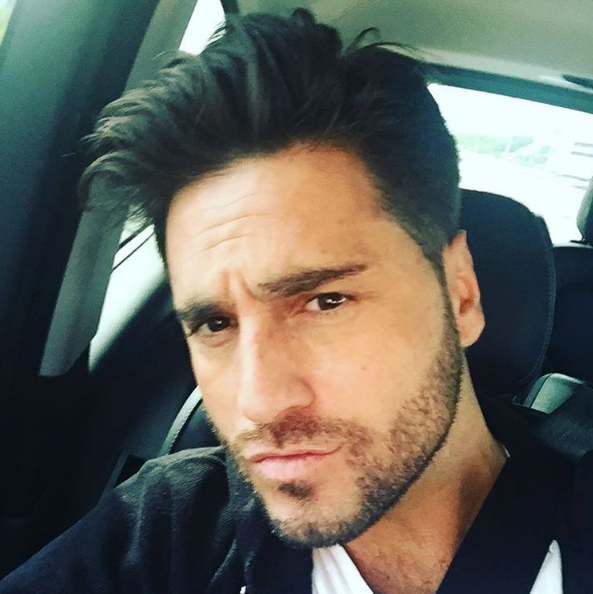 Hair, Nose, Facial hair, Cheek, Hairstyle, Chin, Forehead, Eyebrow, Beard, Black hair, 