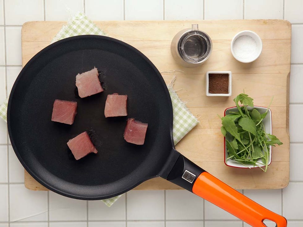 Food, Cookware and bakeware, Cuisine, Dishware, Kitchen utensil, Frying pan, Circle, Peach, Carrot, Platter, 