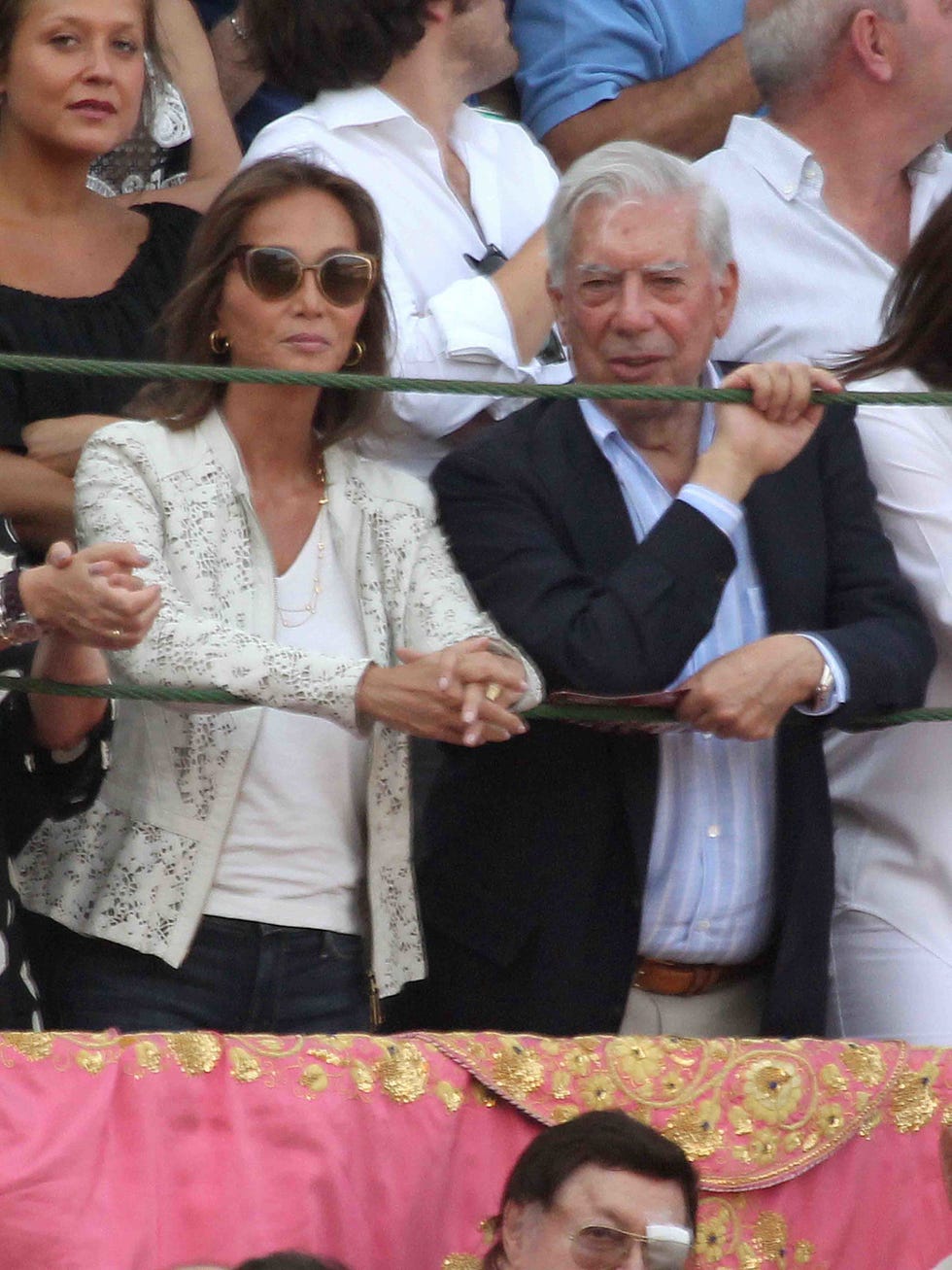 Event, Tradition, Gesture, 