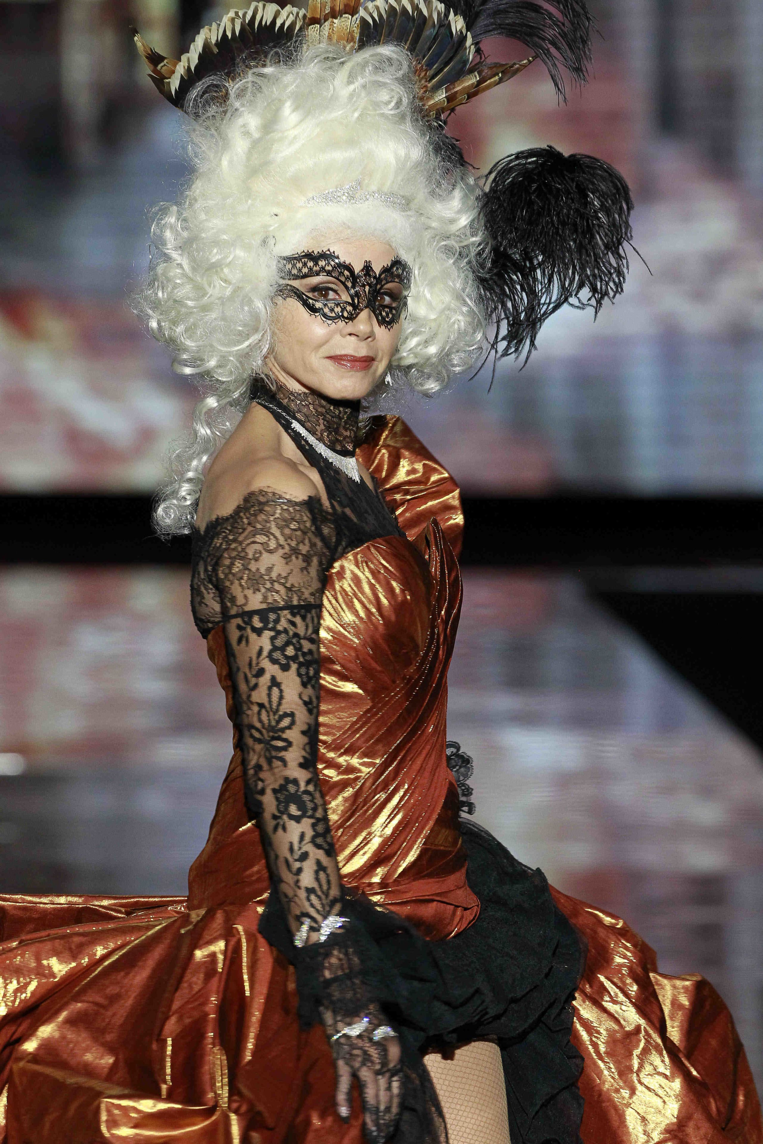 Fashion accessory, Headgear, Dress, Costume accessory, Fashion, Hair accessory, Costume, Lipstick, Headpiece, Costume design, 