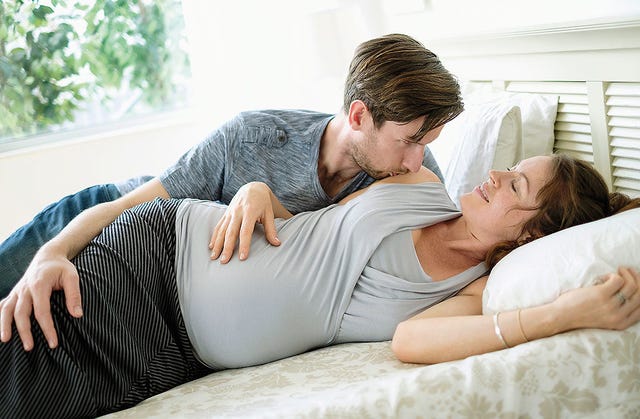 Comfort, Shoulder, Interaction, Love, Thigh, Black hair, Knee, Romance, Window covering, Window blind, 