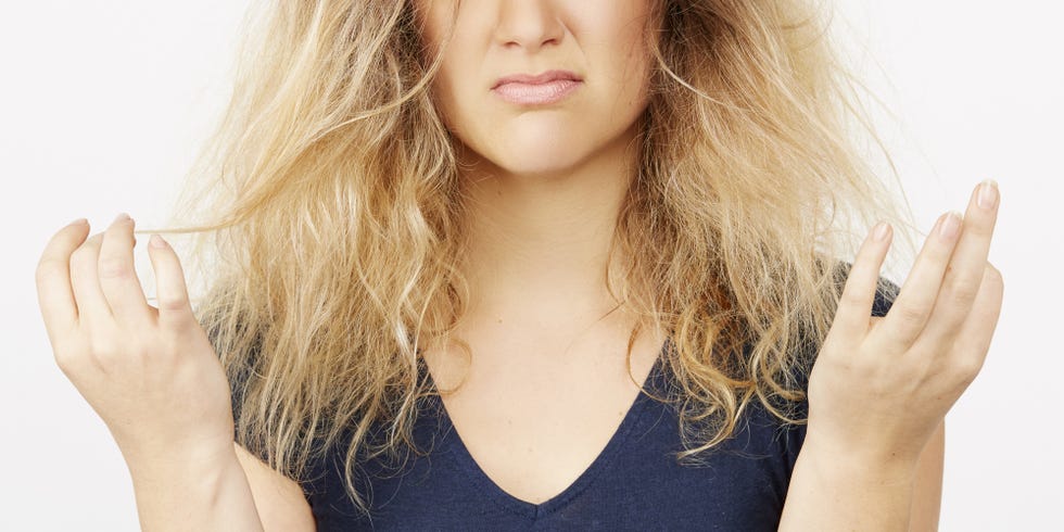 Hair, Face, Hairstyle, Blond, Skin, Lip, Chin, Beauty, Long hair, Eyebrow, 