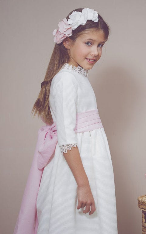 Clothing, Sleeve, Pink, Hair accessory, Headpiece, Dress, Fashion accessory, Headgear, Fashion, Embellishment, 