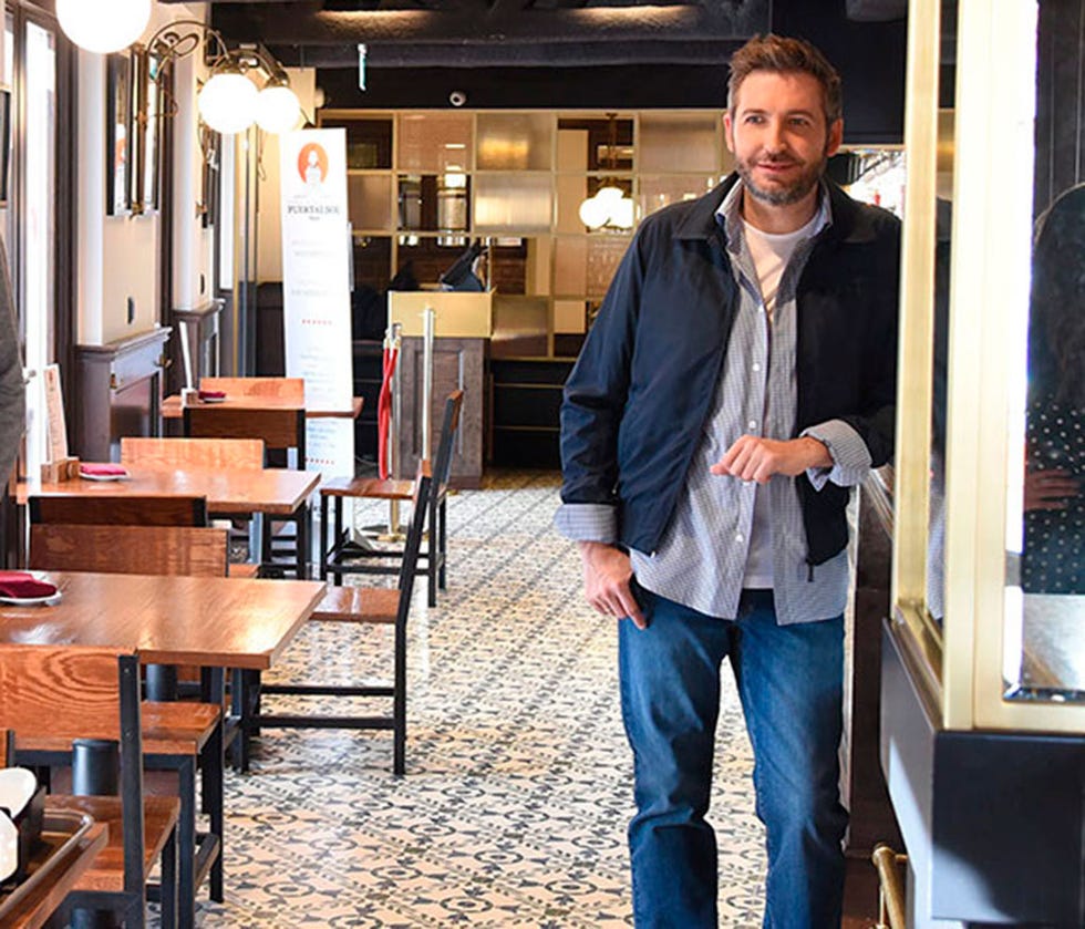 Lighting, Trousers, Denim, Jeans, Furniture, Jacket, Table, Pocket, Restaurant, Street fashion, 