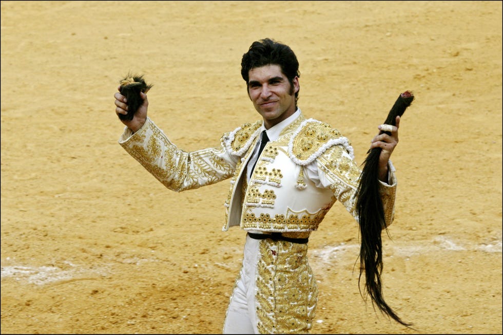Matador, Tradition, Sport venue, Bullfighting, Performance, Animal sports, Matador, Tradition, Sport venue, Bullfighting, Performance, Animal sports,