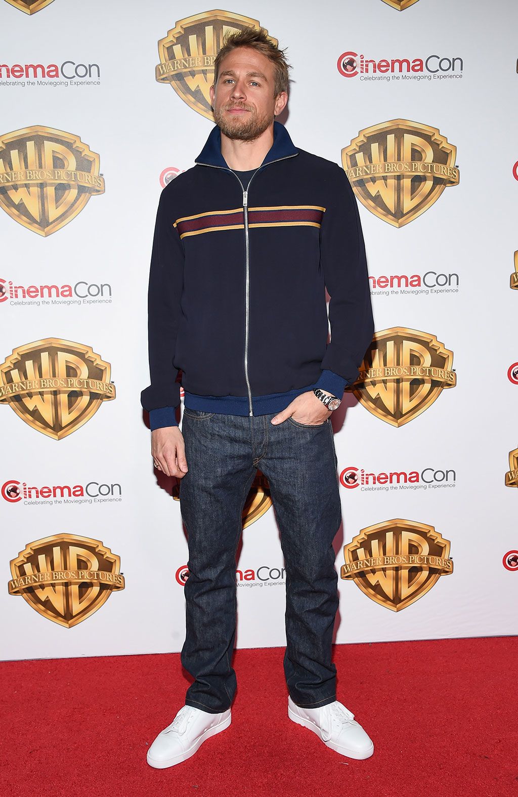 Carpet, Outerwear, 