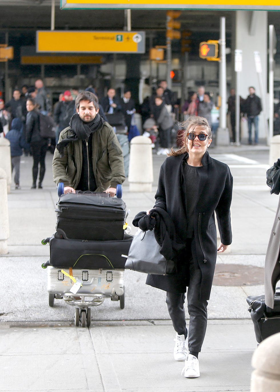 People, Street fashion, Fashion, Street, Standing, Urban area, Snapshot, Pedestrian, Human, Footwear, 