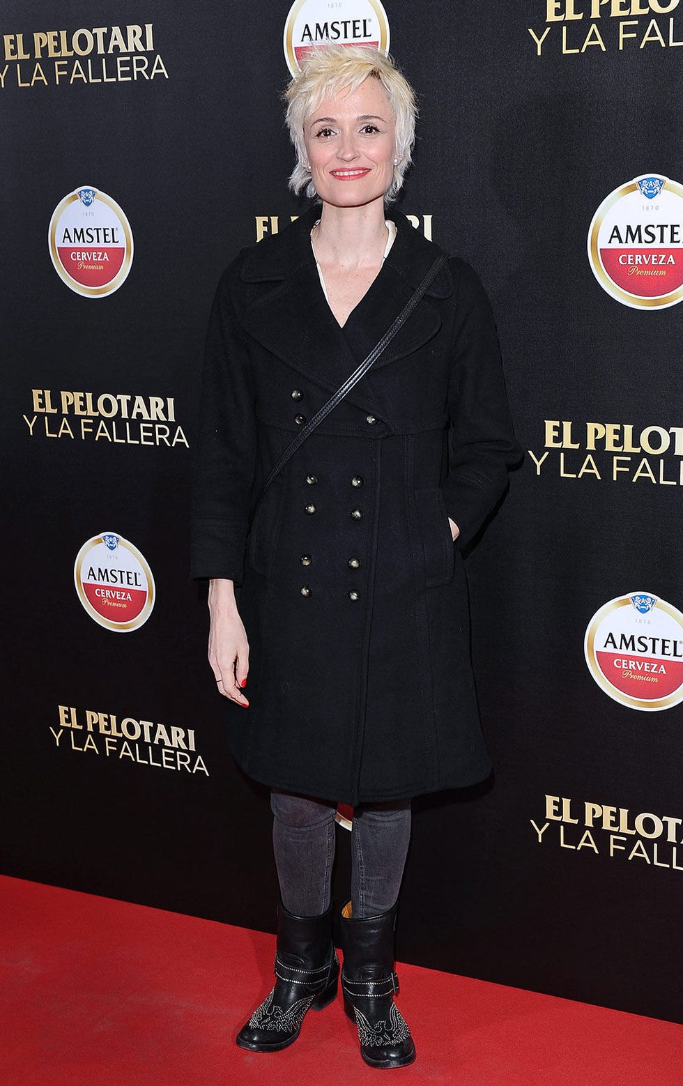 Carpet, Outerwear, Premiere, Red carpet, Coat, Jacket, Flooring, 