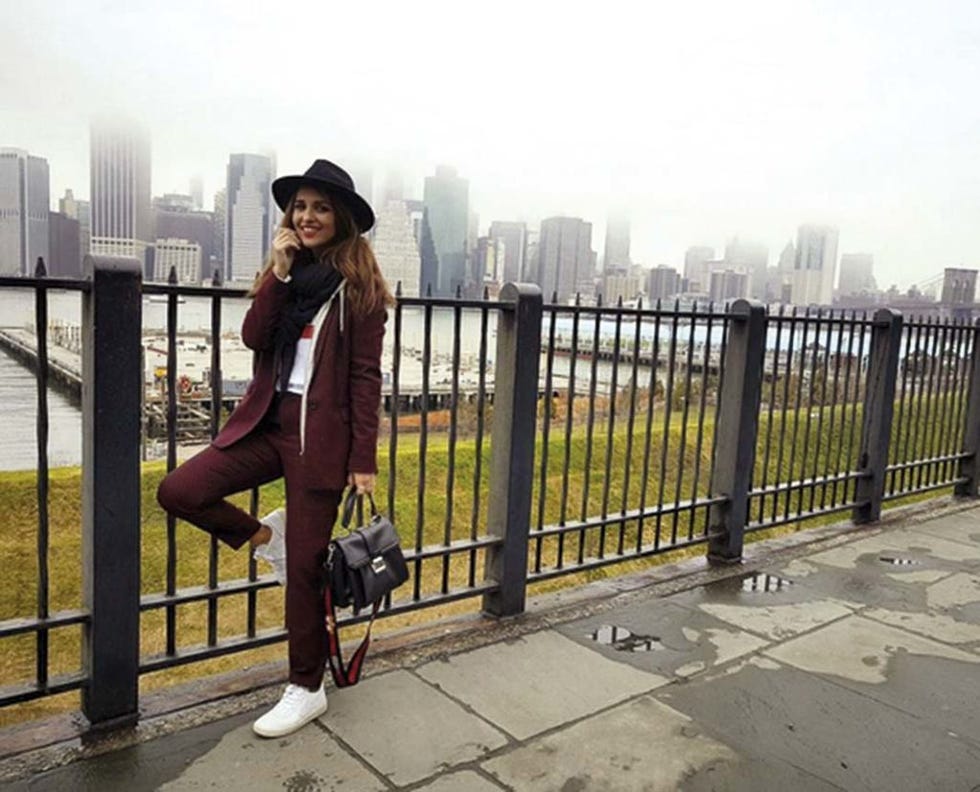 Street fashion, Beauty, Footwear, Fashion, Snapshot, Shoe, Urban area, Leg, Outerwear, Photography, 