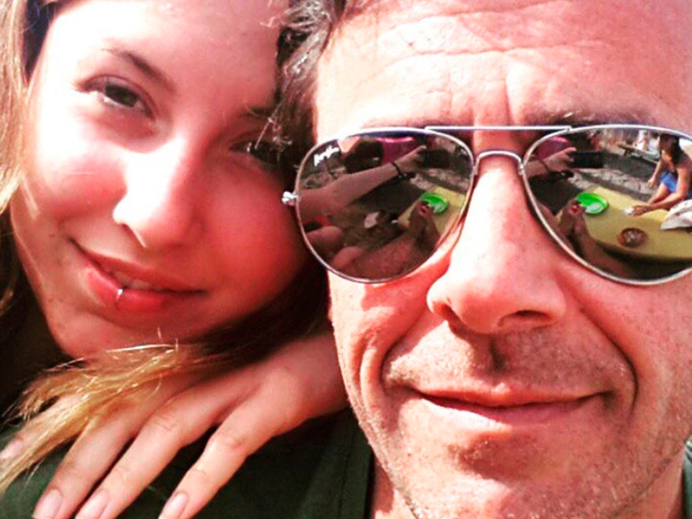 Eyewear, Face, Glasses, Cool, Sunglasses, Nose, People, Selfie, Head, Eyebrow, 