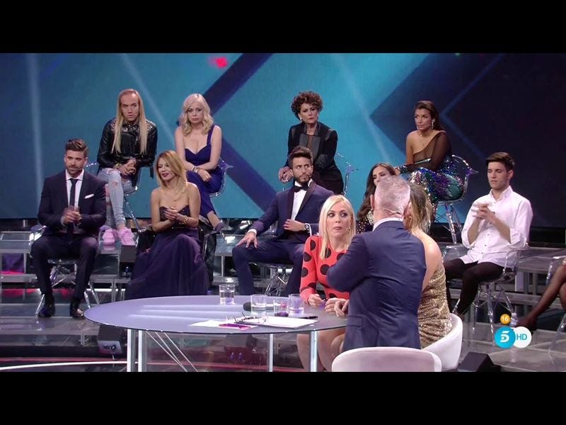 Furniture, Table, Chair, Sharing, Stage, Conversation, Television program, Collaboration, heater, Debate, 