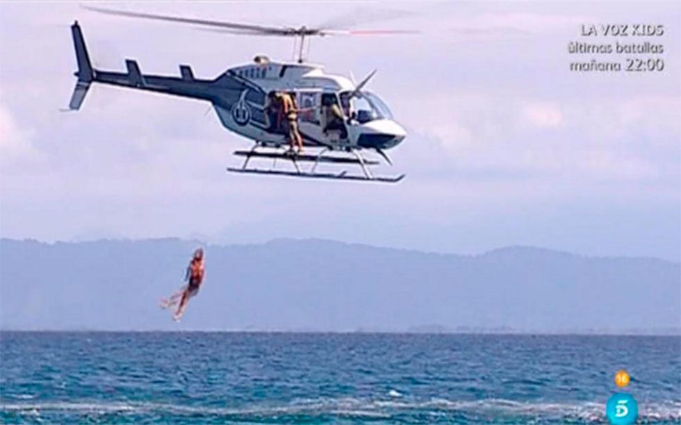Helicopter, Helicopter rotor, Rotorcraft, Vehicle, Aircraft, Aviation, Flight, Coast guard, 