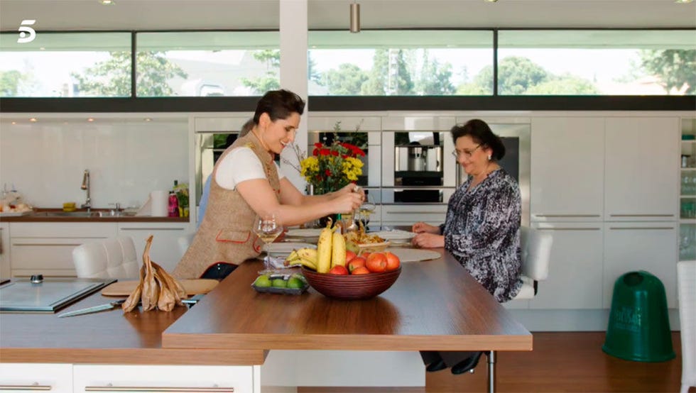 Room, Kitchen, Meal, Eating, Food, Brunch, Furniture, Table, Lunch, Interior design, 