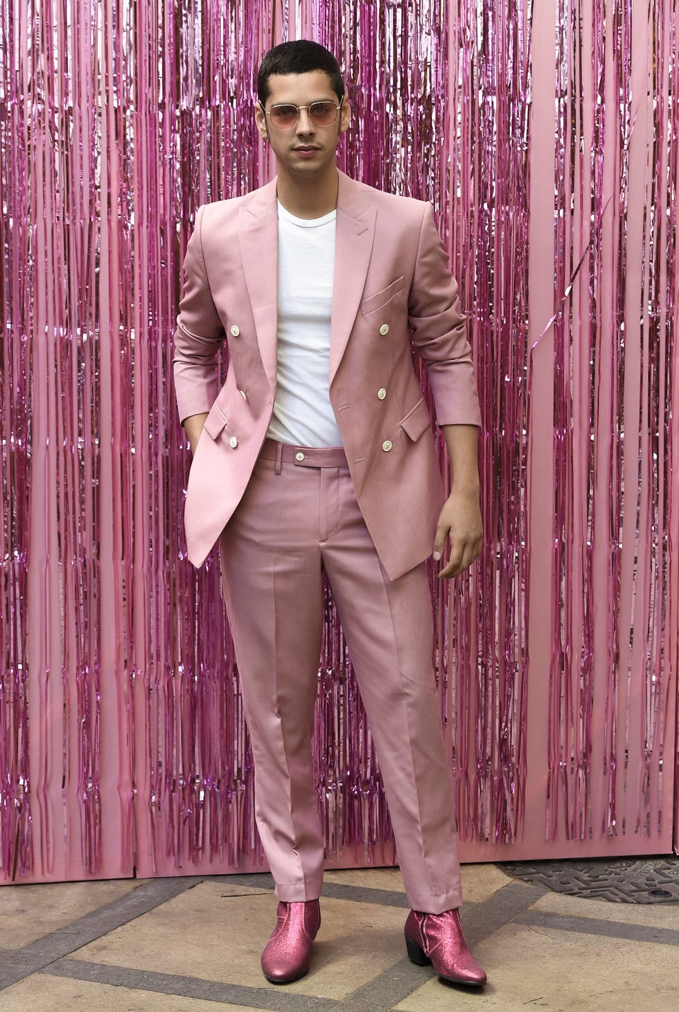Suit, Clothing, Pink, Formal wear, Blazer, Fashion, Purple, Tuxedo, Outerwear, Pantsuit, 