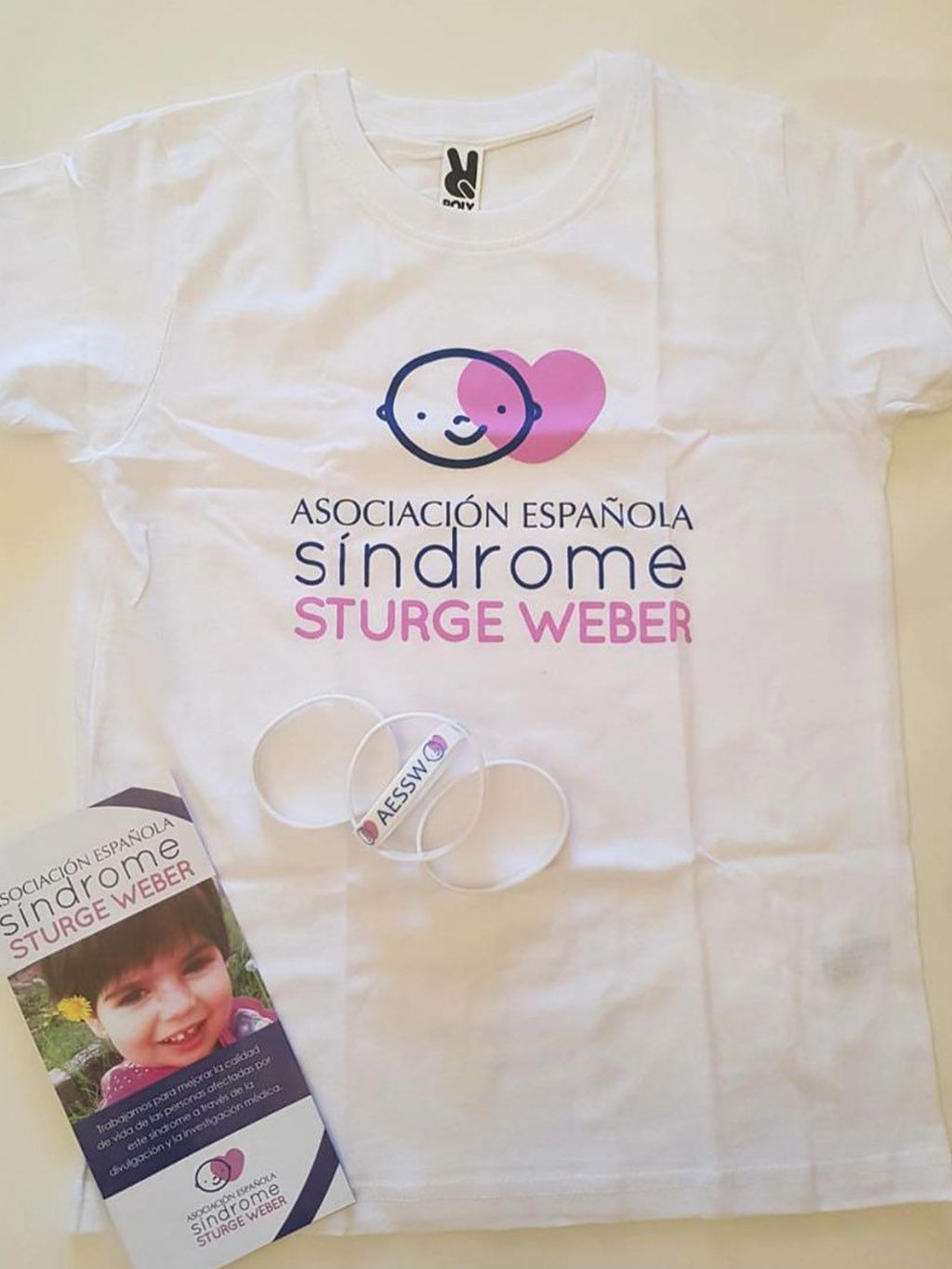 Product, White, Clothing, T-shirt, Text, Sleeve, Pink, Baby & toddler clothing, Top, Font, 
