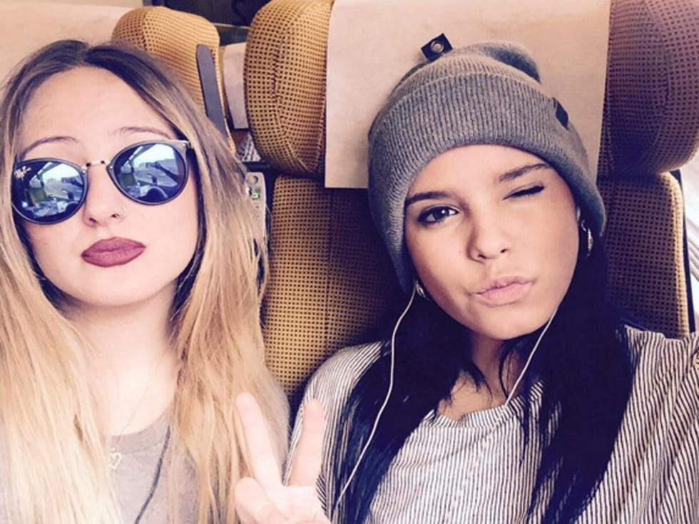Eyewear, Face, Hair, Lip, Skin, Glasses, Cool, Eyebrow, Selfie, Head, 