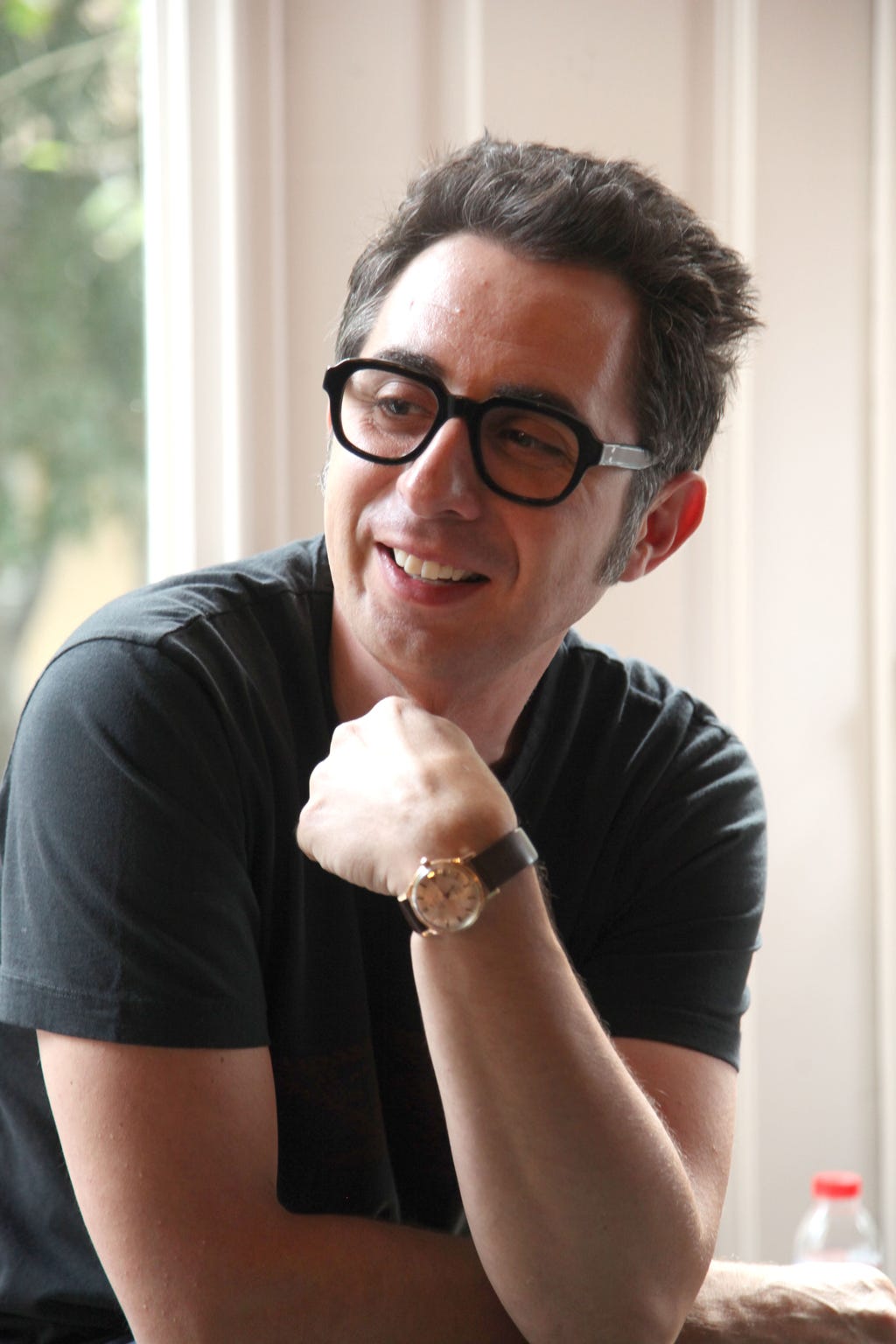 Glasses, Arm, Eyewear, Dairy, Food, 