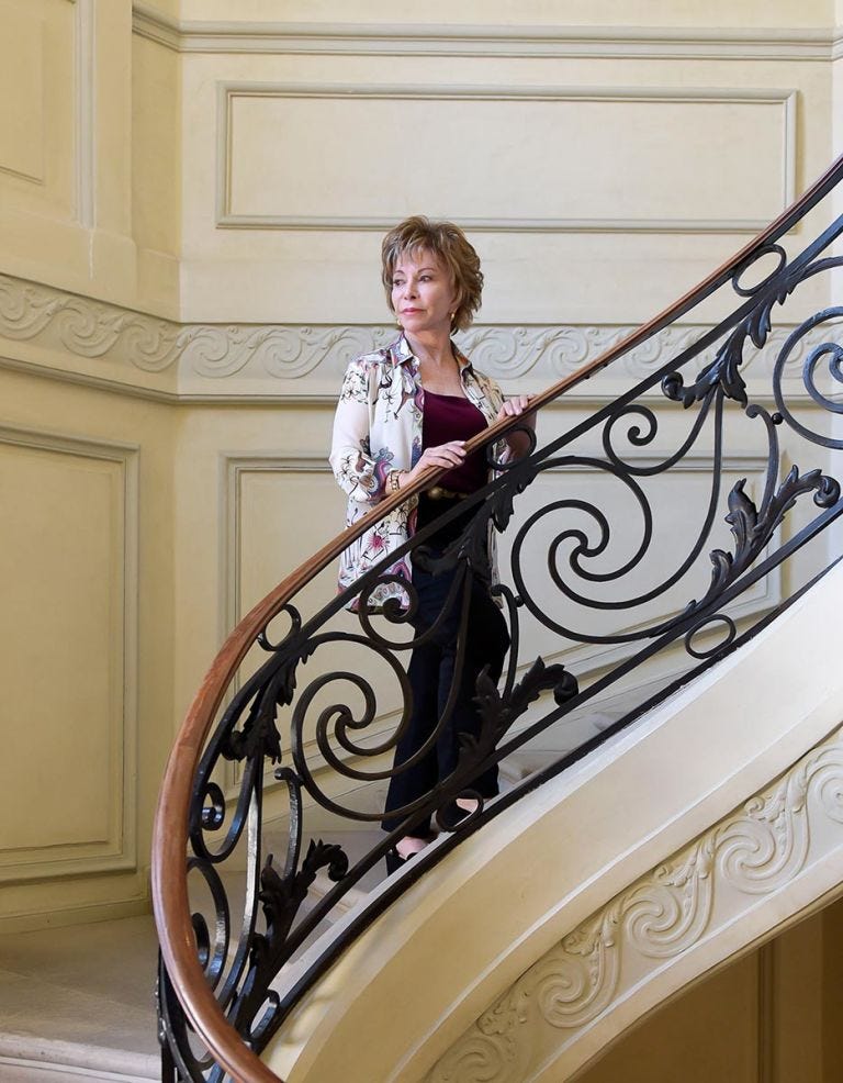 Isabel Allende presenta nueva novela Más allá del invierno Isabel Allende presenta nueva novela Más allá del invierno