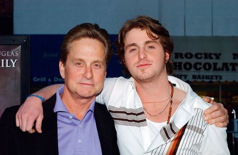 Michael Douglas con su hijo Cameron