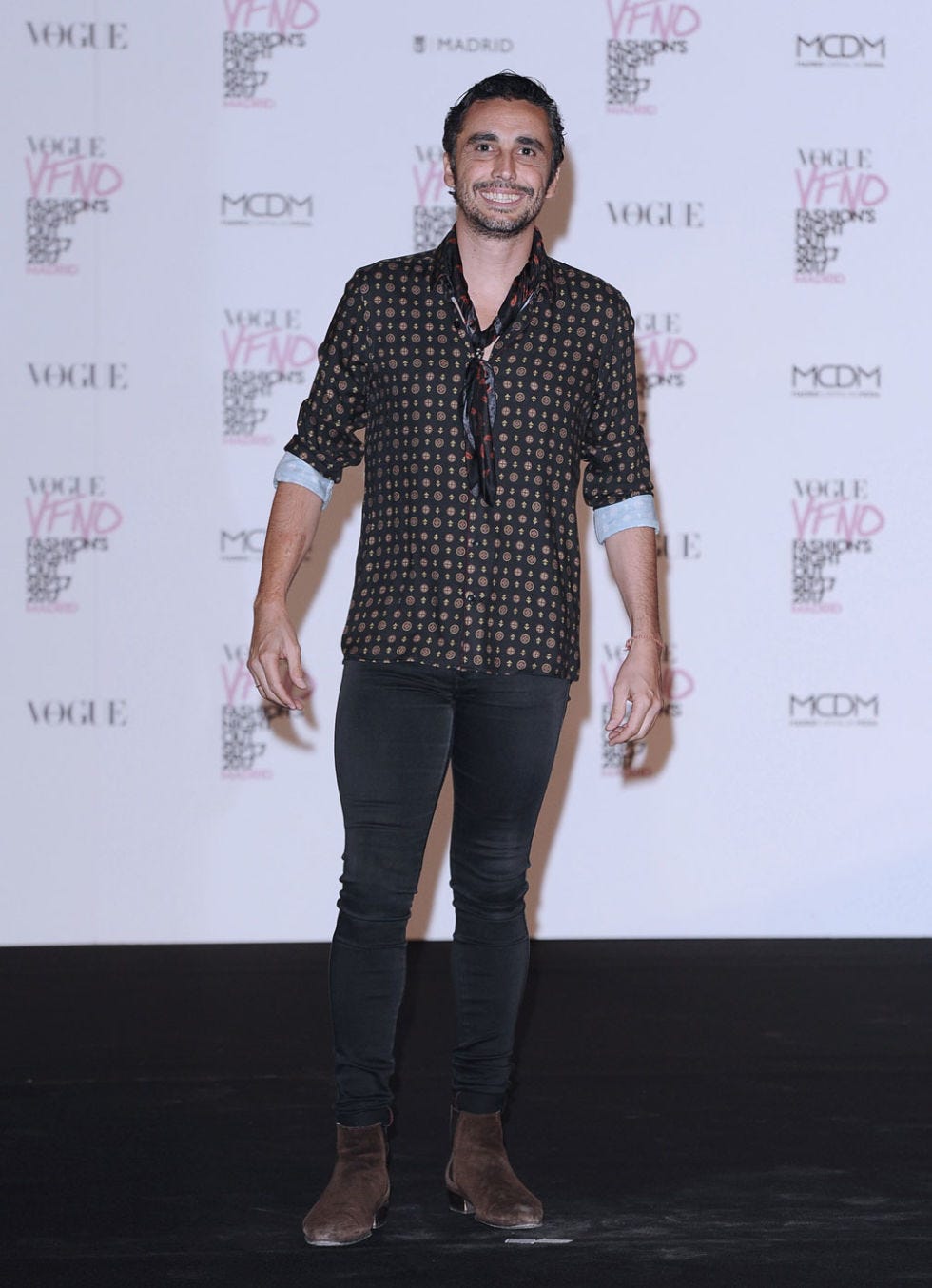 Clothing, Fashion, Footwear, Design, Fashion design, Event, Pattern, Eyewear, Jeans, Carpet, 
