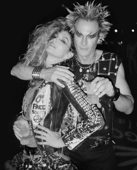 Fashion, Hairstyle, Cool, Blond, Black-and-white, Interaction, Photography, Monochrome, Gesture, Performance, 
