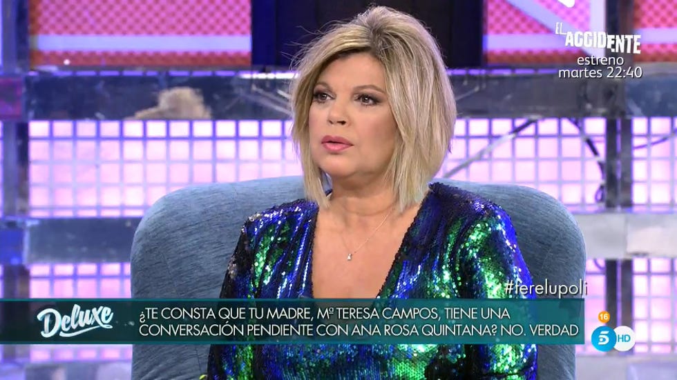 Television presenter, Newsreader, News, Music artist, Television program, Performance, Newscaster, Event, Singer, Journalist, 