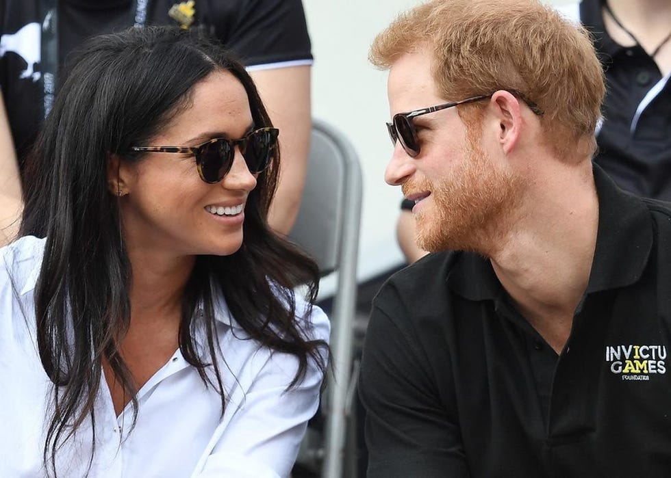 Enrique de Inglaterra anuncia su compromiso con Meghan Markle.