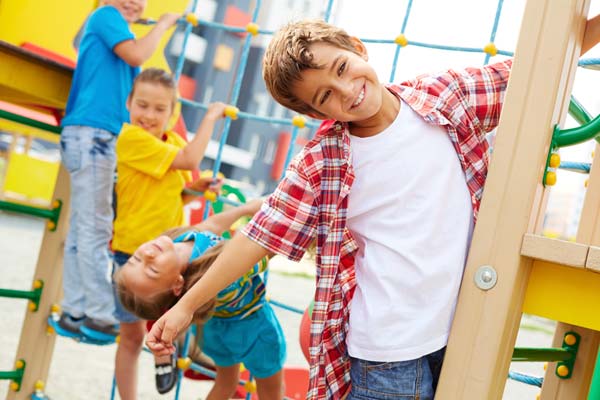 Niños jugando
