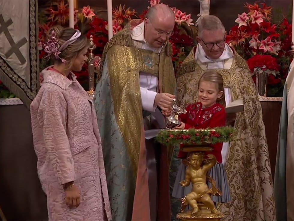 Clergy, Rite, Ritual, Bishop, Bishop, Event, Ceremony, Religious institute, Metropolitan bishop, Cope, 