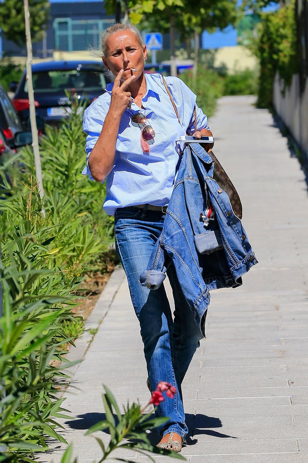 Jeans, Denim, Clothing, Street fashion, Blue, Fashion, Textile, Electric blue, Footwear, Jacket, 