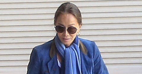 Eyewear, Street fashion, Sunglasses, Fashion, Outerwear, Jacket, Glasses, Textile, Electric blue, Denim, 