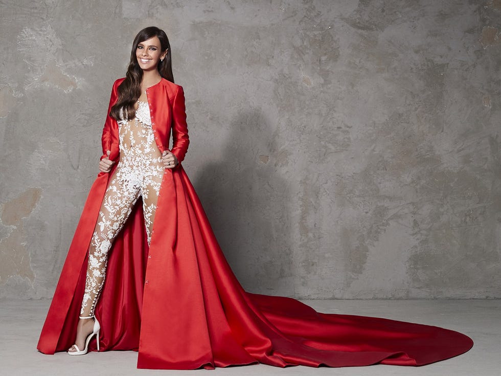 Cristina Pedroche. Look de Nochevieja 2017