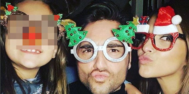 Eyewear, Face, Glasses, Cool, Head, Nose, Selfie, Eyebrow, Forehead, Fun, 