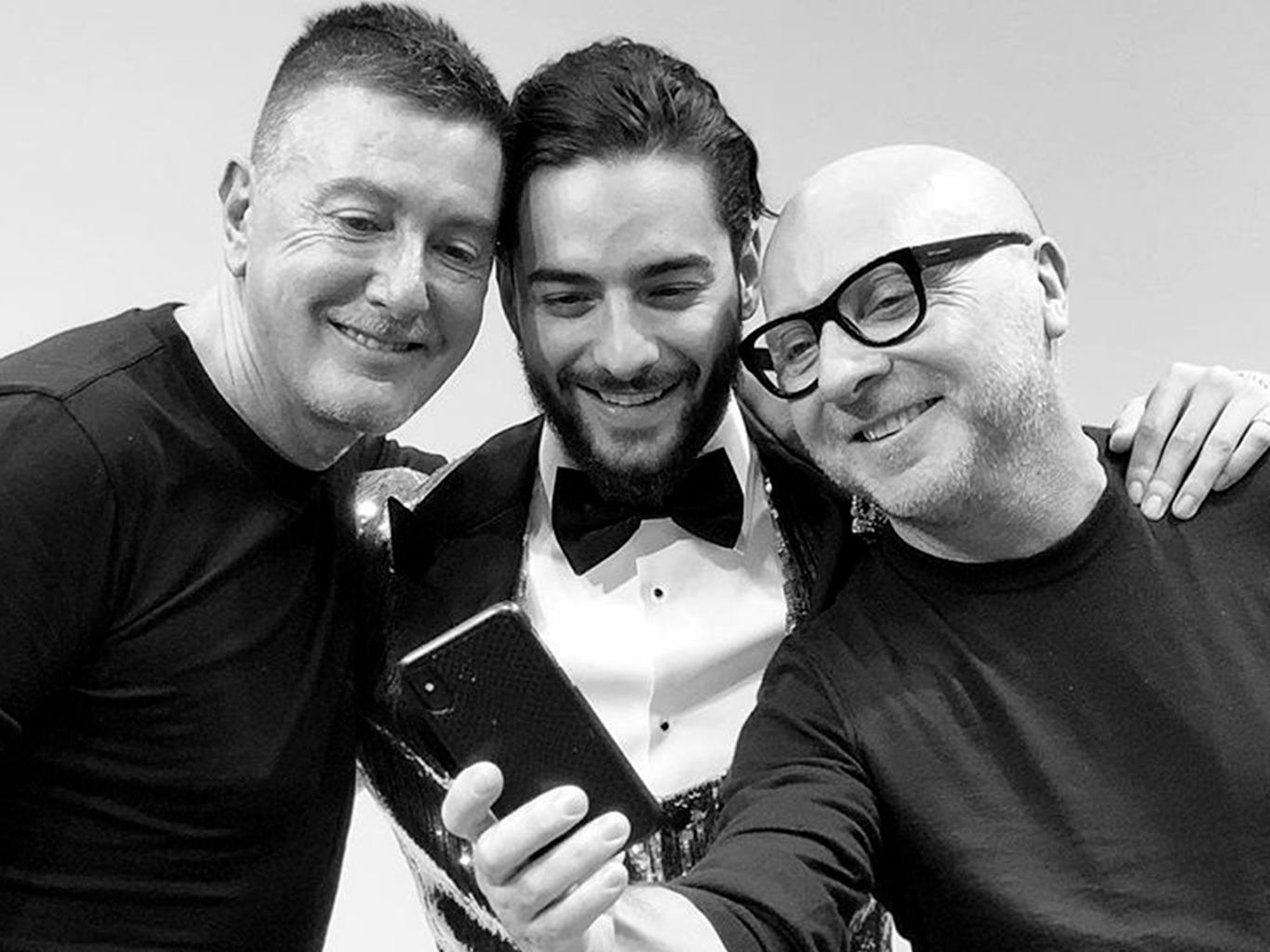 White, Photography, Black-and-white, Fun, Eyewear, Monochrome, Monochrome photography, Event, Glasses, Selfie, 