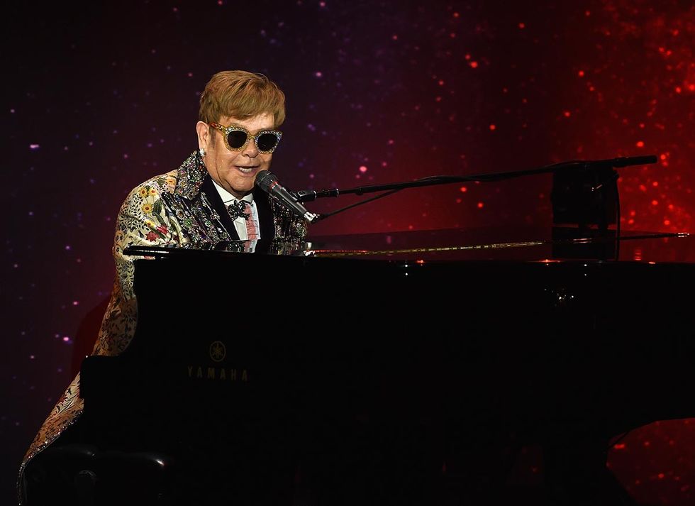 Elton John Anuncia Gira Mundial Y Retirada 1044