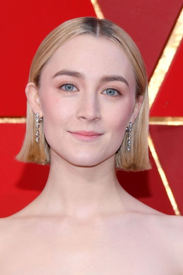 Hair, Face, Eyebrow, Hairstyle, Blond, Chin, Lip, Skin, Forehead, Beauty, 