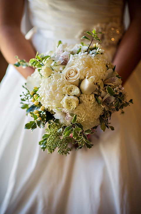 18 Gorgeous Winter Wedding Bouquet Ideas - Flowers for Winter Weddings