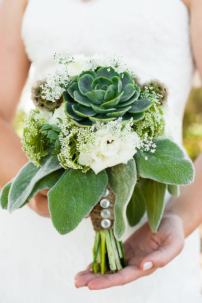 18 Gorgeous Winter Wedding Bouquet Ideas Flowers For Winter Weddings