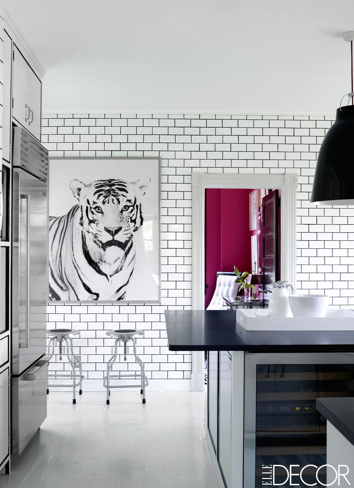 20 Gorgeous Black & White Kitchens   Ideas for Black & White Decor ...