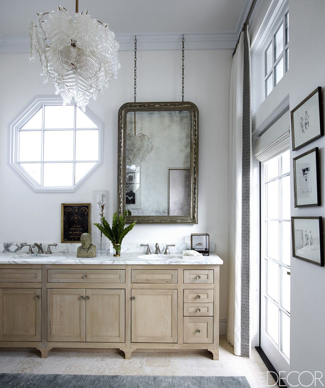 elegant bathroom light fixtures