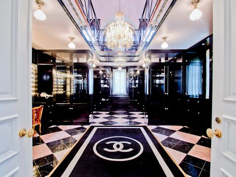 If You Love Coco Chanel You Ll Love This Texas Mansion