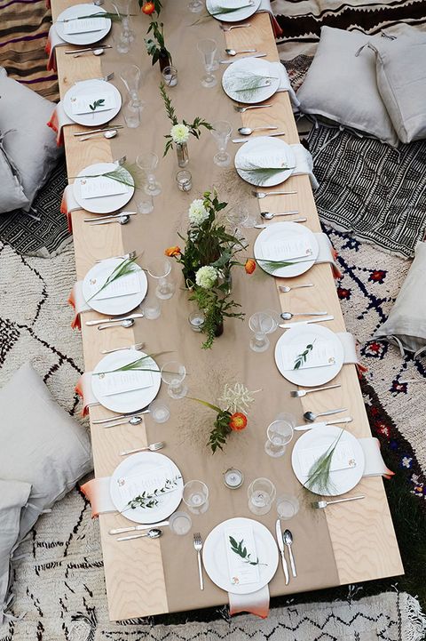 25 Gorgeous Summer Table Decorations, How To Set Up A Table For Dinner Party