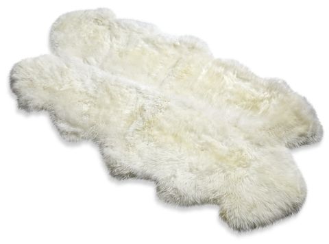 White, Beige, Fur, Natural material, Wool, Animal product, 